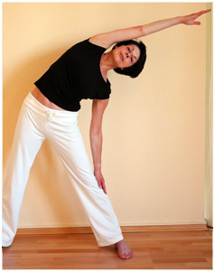 Trikonasana_web